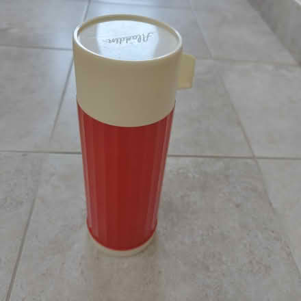 Photo of free Thermos flask (OX4 Rose Hill) #1