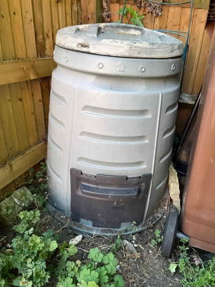Photo of free Compost bin (Thame OX9) #1