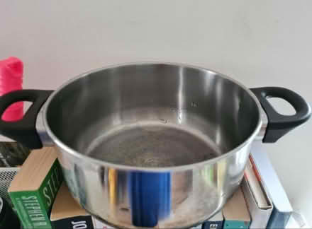 Photo of free Stainless steel cooking pot (Morningside) #1