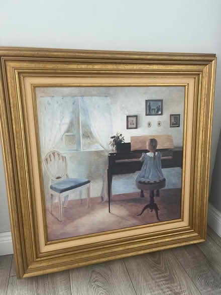 Photo of free Lovely framed painting (Annahilt BT26) #2