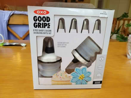 Photo of free Oxo Cake Decorating Set (Upper Saddle River NJ) #1
