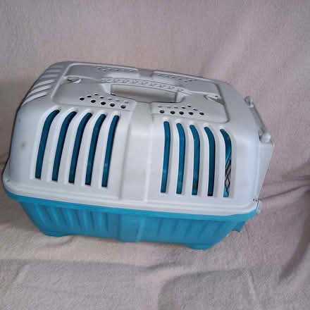 Photo of free cat / pet carrier (Lexden CO3) #2