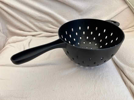 Photo of free Black colander (Rothley LE7) #1