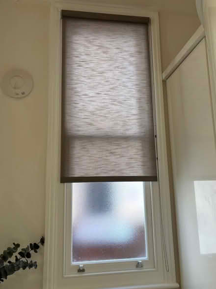 Photo of free Roller blind (Emlyn Gardens W4) #1