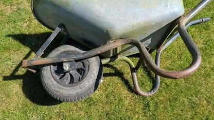 Photo of free Builders wheelbarrow (East Hendred OX12) #3