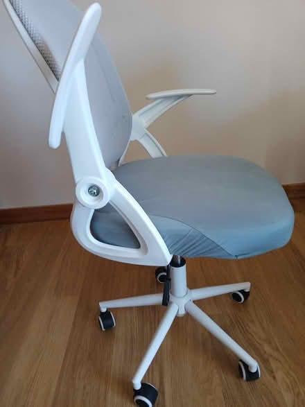 Photo of free Office chair (Stirling FK8) #3