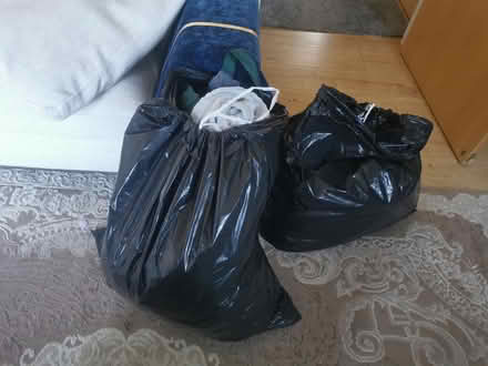 Photo of free 2 linen bags of clothes (Idle BD10) #1