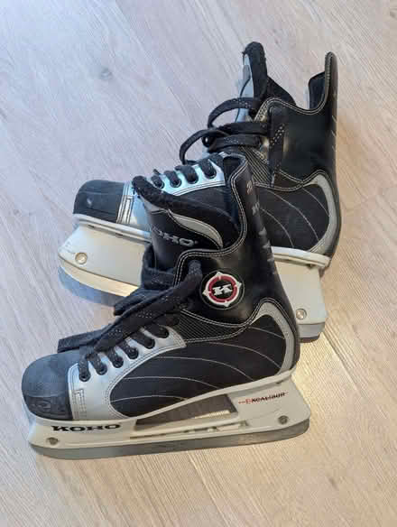 Photo of free Ice Hockey skates, size 8 (Deer Park OX28) #1