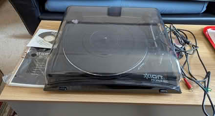 Photo of free ion Profile Pro Turntable (Chesterfield S41) #1