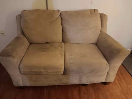 Photo of free Lovesear (Regency Sq Apts, Indiana, Pa) #1