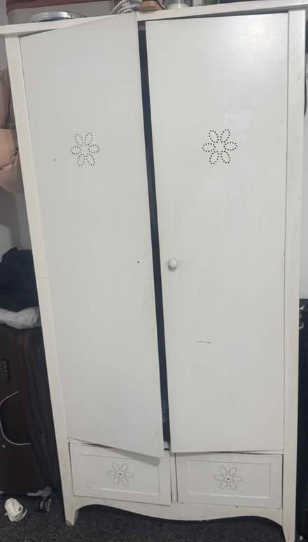 Photo of free Single wardrobe (Moseley B13) #3