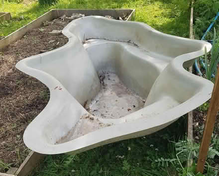 Photo of free Garden Pond (France Lynch, Chalford Hill) #1