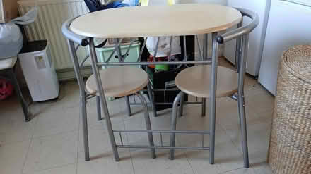Photo of free 2 seat table and chairs (Draycott DE72) #1
