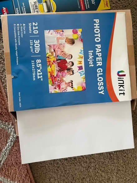 Photo of free Glossy photo paper (Eastlake) #1