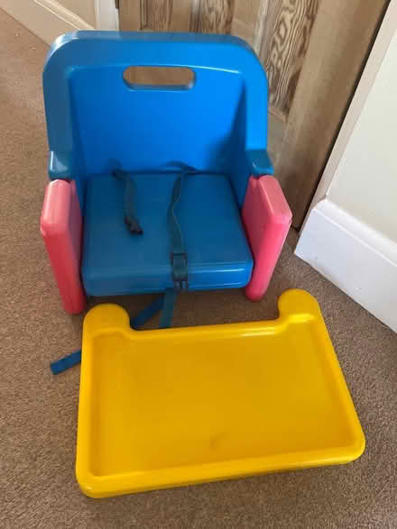Photo of free Safety 1st child’s booster seat (Hailsham BN27) #3