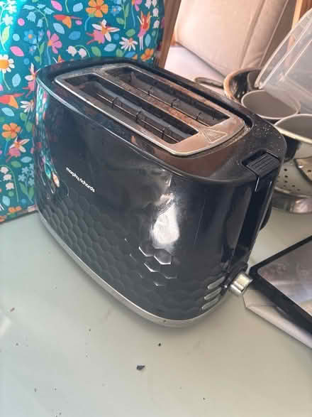 Photo of free Battered but still working toaster (South Kensington W8) #1