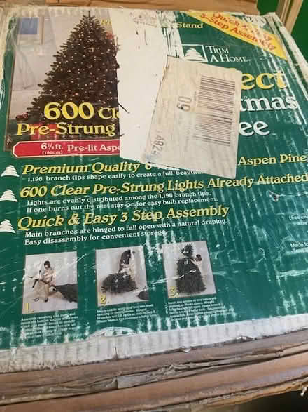 Photo of free Pre-Strung Lighted Christmas Tree (South Elgin) #1