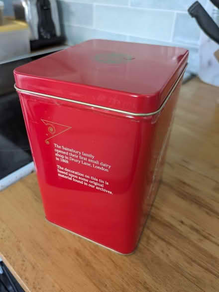 Photo of free Sainsbury's teabags tin (Brighton BN2 9xp) #3