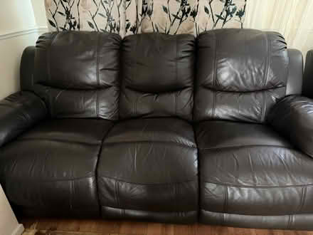 Photo of free 3 seater and armchair leather sofa (SW153EG) #3