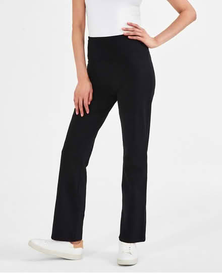 Photo of free Womens sz 6 boot cut jeans 7 pair (I 20& I 285 Decatur) #1