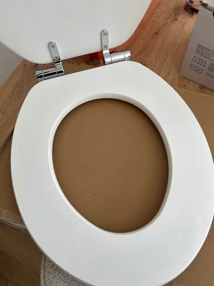 Photo of free Wooden Toilet Seat - Never Used (Brandon DH7) #2