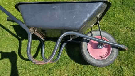 Photo of free Metal Wheelbarrow (East Hendred OX12) #3