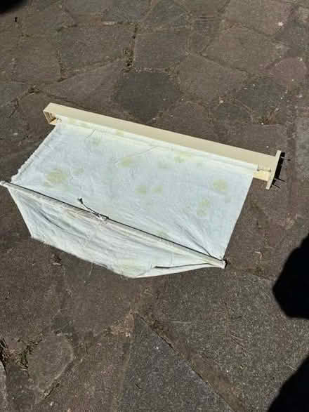 Photo of free Shower screen, roller blind type (Roebuck SG2) #1