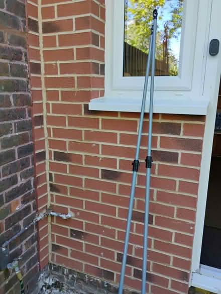 Photo of free Clothes line props (Ifield West) #1