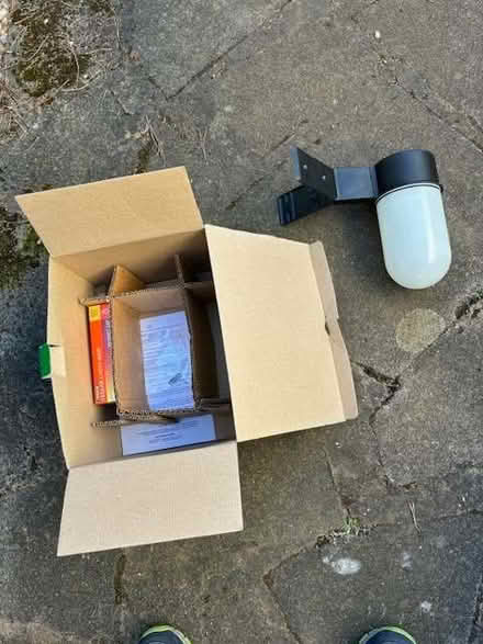 Photo of free Outdoor corner light (Roebuck SG2) #2