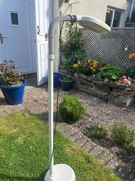 Photo of free Grill pan and reading light (Elgin IV30) #3