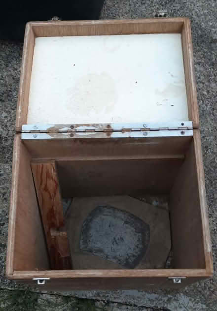 Photo of free Wooden box for restoration (Headington OX3) #2