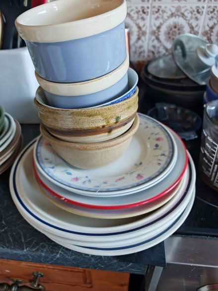 Photo of free Selection of crockery (Bromborough CH62) #2