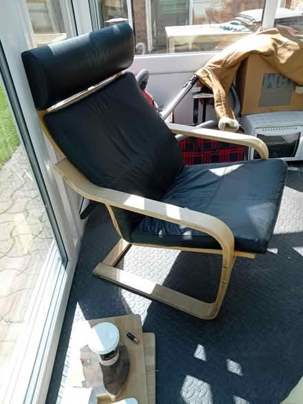 Photo of free Comfy chairs (Buriton GU31) #3