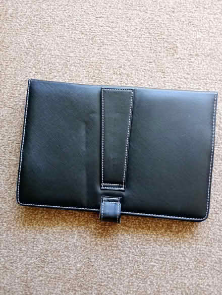 Photo of free Keyboard case for tablet (SS0 Westcliff) #3