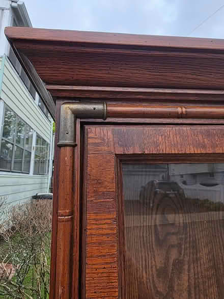 Photo of free Beautiful case amazing condition (Ten hills) #4