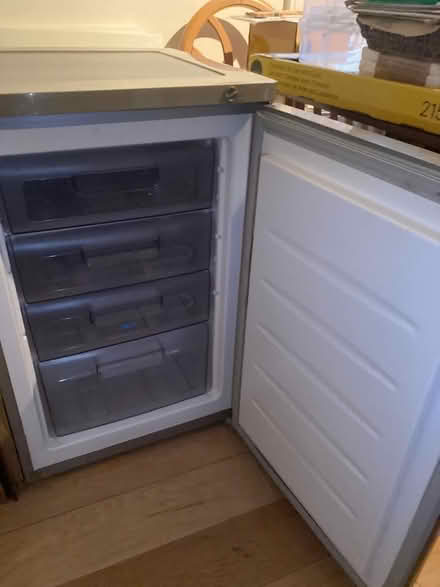 Photo of free Freezer (Wandsworth Common SW17) #1