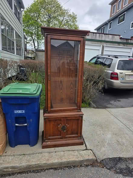Photo of free Beautiful case amazing condition (Ten hills) #2