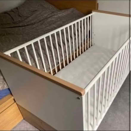 Photo of free Cot bed (Surbiton KT6) #1
