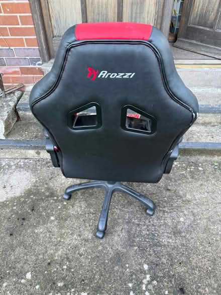 Photo of free Gaming chair used (Mayfield DE6) #1