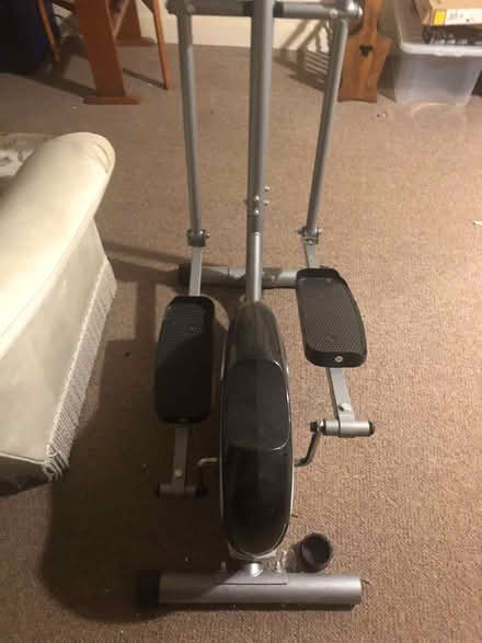 Photo of free elliptical crosstrainer (Bedale DL8) #2