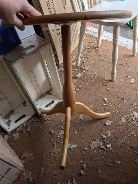Photo of free Pine table (Barnards green WR14 3) #3