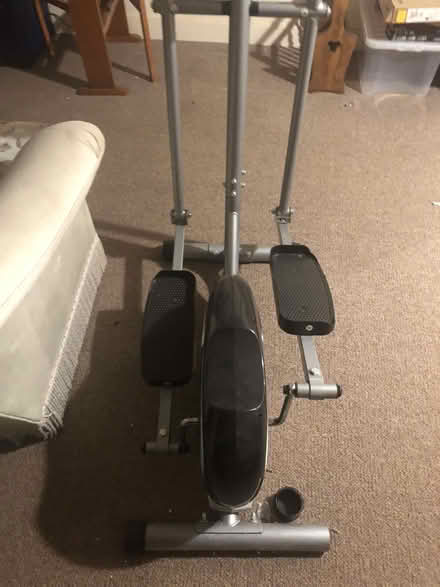 Photo of free elliptical crosstrainer (bedale DL8) #1