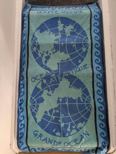 Photo of free Two beach towels (Beulah Hill SE19) #1