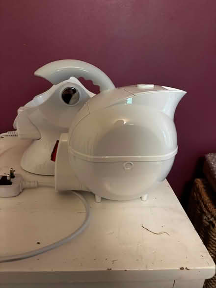 Photo of free Uccello kettle for limited mobility/sight impaired (Far Bletchley MK3) #1