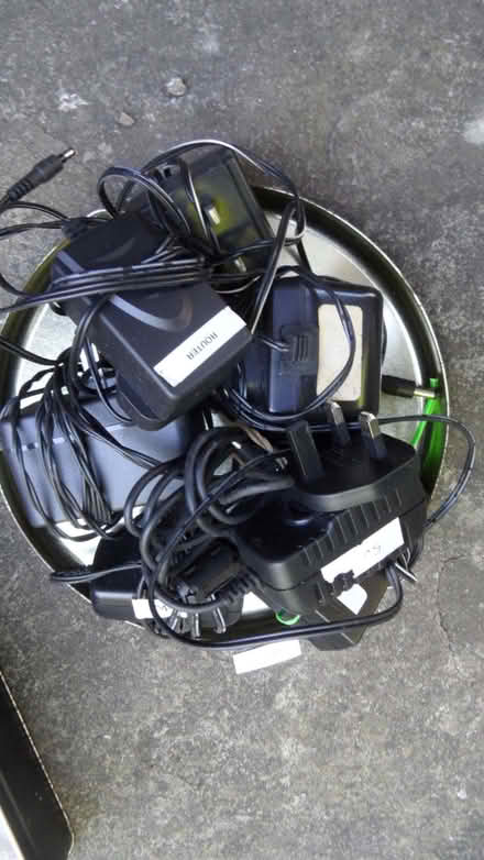 Photo of free Various power supplies, wiring, connectors etc (Wilmslow SK9) #4