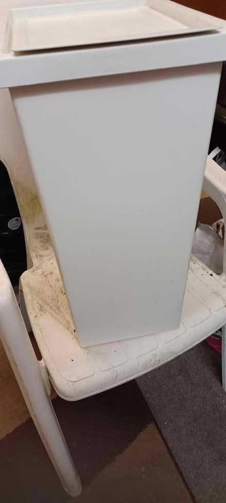 Photo of free Bin (B63 halesowen) #1