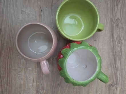 Photo of free Mugs (Reading RG30) #2