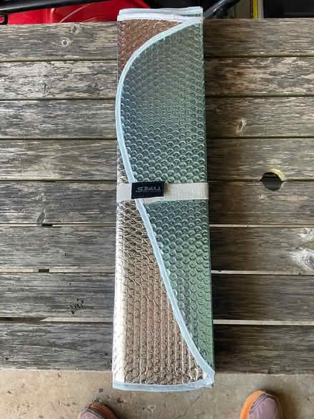 Photo of free Car windshield sunshade (Northbrook) #1