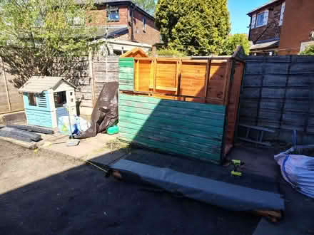 Photo of free Shed/ parts for shed (M43 Droylsden) #4