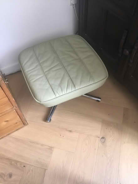 Photo of free green recliner chair and foot stool (Roehampton SW15) #2